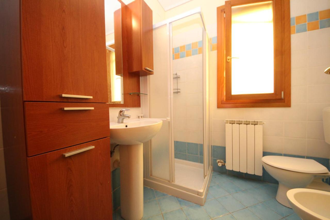 Residence Sole E Mare Appartamenti 로솔리나 마레 외부 사진