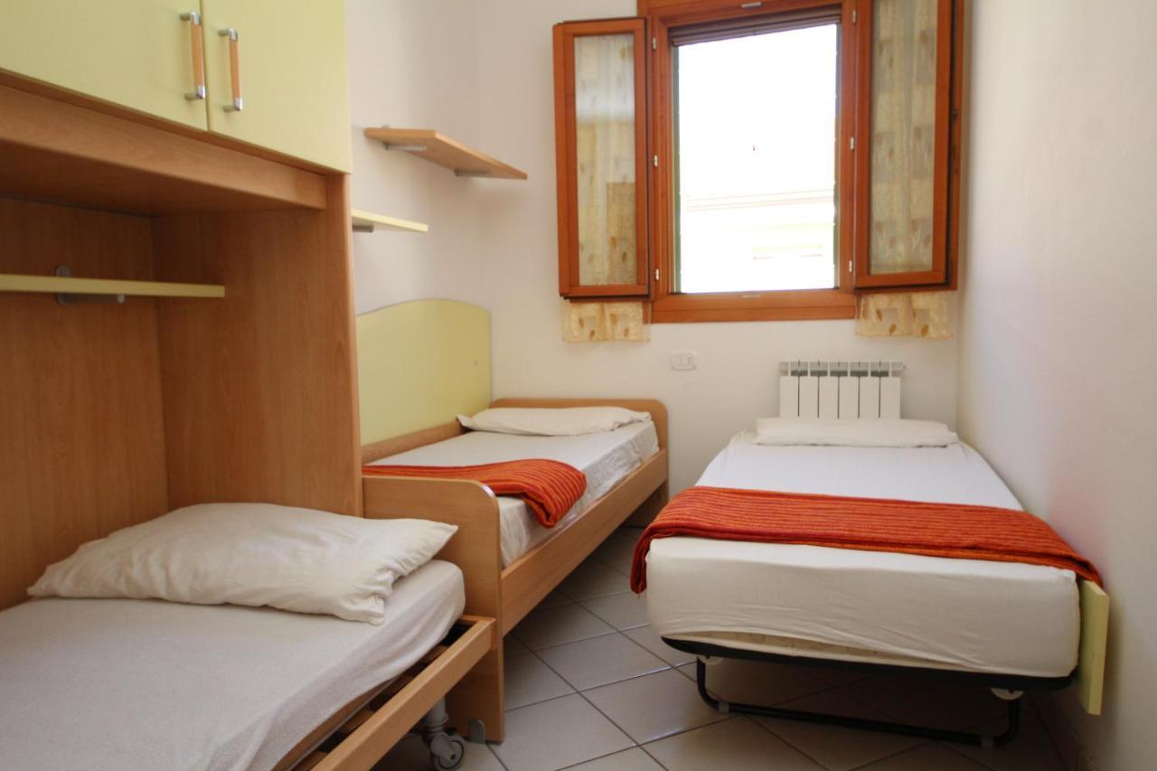 Residence Sole E Mare Appartamenti 로솔리나 마레 외부 사진